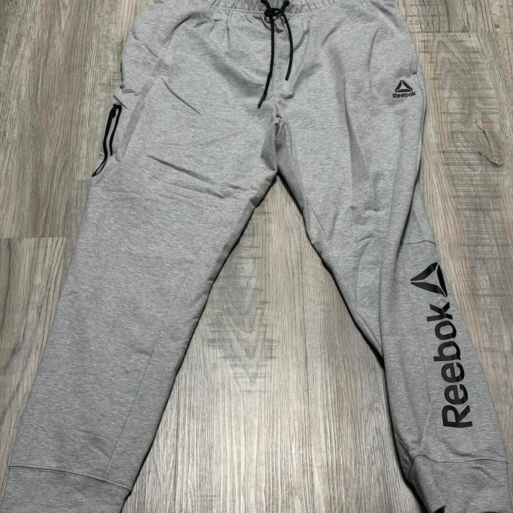 Reebok Mens Grey Joggers Drawstring Sweatpants Pockets Size Large REM223PA39
